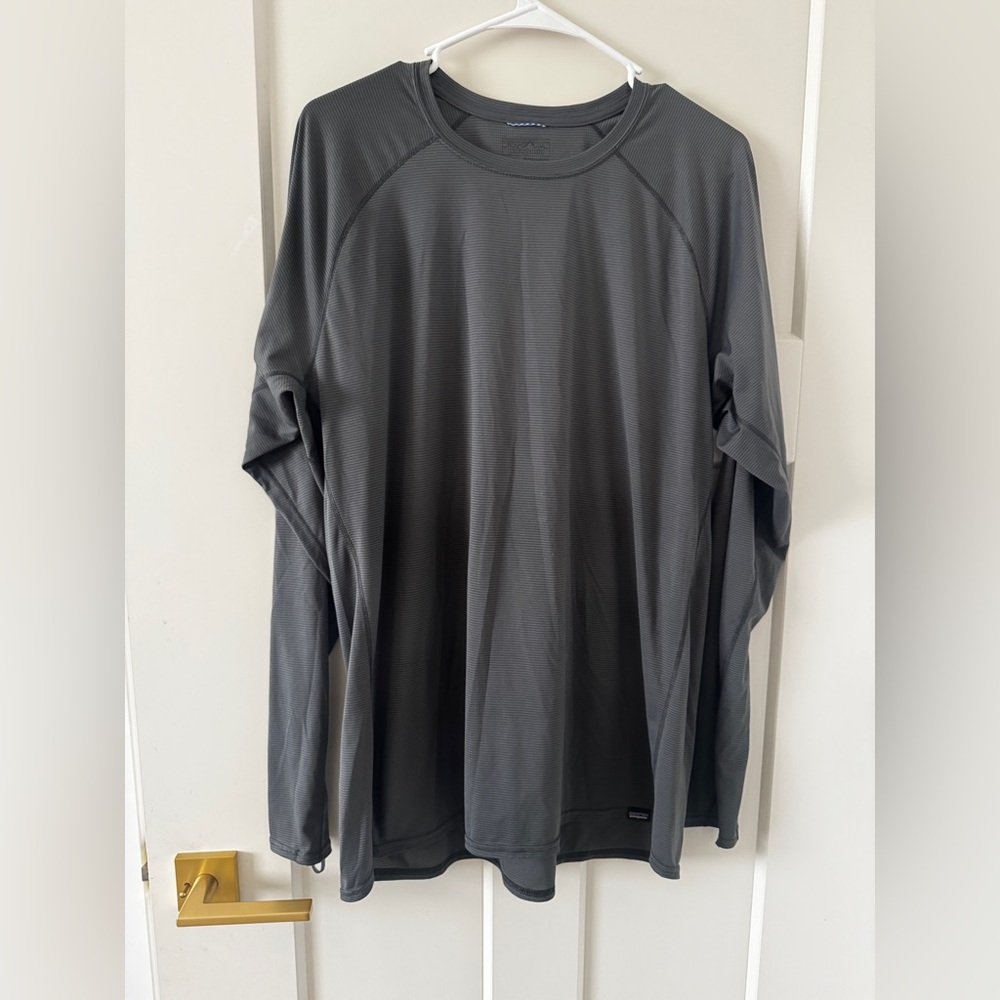 Men's Gray Long Sleeve Shirt Patagonia XL base layer capilene